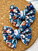 Load image into Gallery viewer, Rust and Royal Flower Fields Piggies Fabric Bows