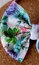 Load image into Gallery viewer, Succulents Fabric Bow
