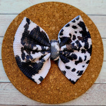 Load image into Gallery viewer, Cowhide Fabric Bow
