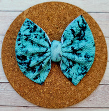 Load image into Gallery viewer, Turquoise Stone Fabric Bow