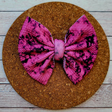 Load image into Gallery viewer, Pink Stone Fabric Bow