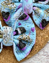 Load image into Gallery viewer, Valentine's Latte Piggies Fabric Bows