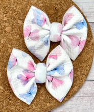 Load image into Gallery viewer, Beautiful Butterflies Piggies Fabric Bows