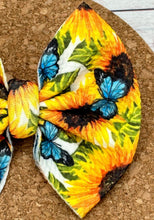Load image into Gallery viewer, Sunflowers And Butterflies Fabric Bow
