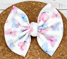 Load image into Gallery viewer, Beautiful Butterflies Fabric Bow