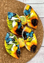Load image into Gallery viewer, Sunflowers And Butterflies Piggies Fabric Bows