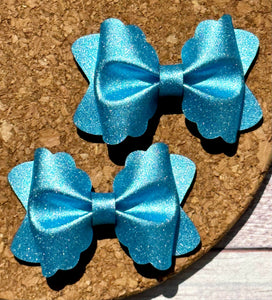 Shimmer Turquoise Butter Layered Leatherette Piggies Bow