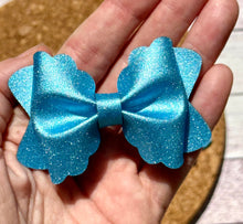 Load image into Gallery viewer, Shimmer Turquoise Butter Layered Leatherette Piggies Bow

