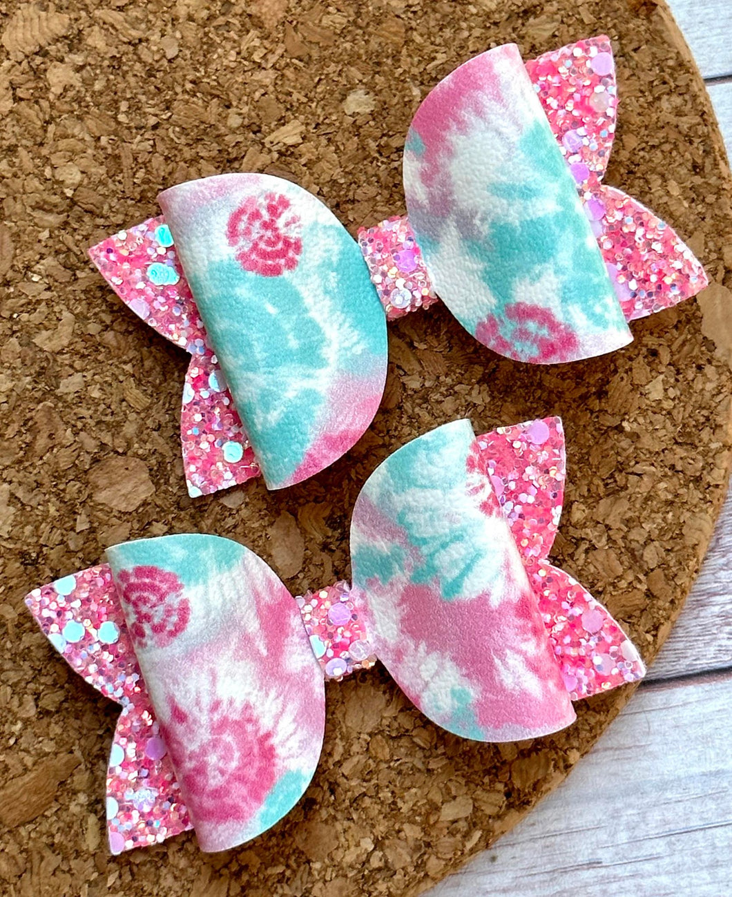 Turquoise/Pink Tie Dye Glitter Layered Leatherette Piggies Bow