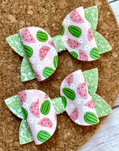 Load image into Gallery viewer, Watermelons Green Glitter Layered Leatherette Piggies Bow
