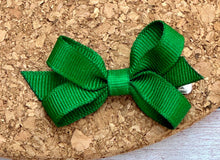 Load image into Gallery viewer, Green Itty Bitty Bow
