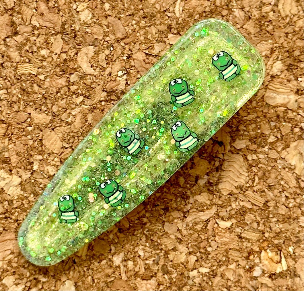 Green Frogs Duckbill Glitter Resin Clip