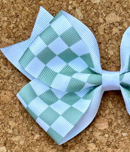 Load image into Gallery viewer, Sage and White Checkerboard Print Pattern Bow
