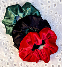 Load image into Gallery viewer, Green Velvet Scrunchie
