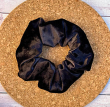 Load image into Gallery viewer, Black Velvet Scrunchie

