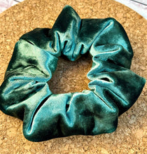 Load image into Gallery viewer, Green Velvet Scrunchie
