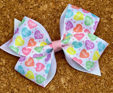 Load image into Gallery viewer, Candy Hearts Print Pattern Bow
