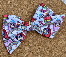 Load image into Gallery viewer, Blue Dog Grannies Short Tails Fabric Bow
