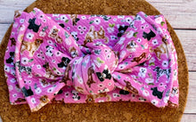 Load image into Gallery viewer, Dogs Infant Knotted Bow Headwrap
