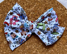 Load image into Gallery viewer, Toys Short Tails Fabric Bow
