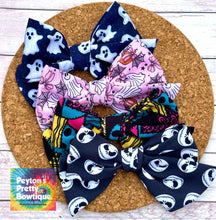 Load image into Gallery viewer, Navy Ghosts Short Tails Fabric Bow
