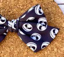 Load image into Gallery viewer, Jack Short Tails Fabric Bow
