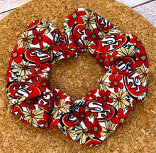 Load image into Gallery viewer, 49ers Scrunchie
