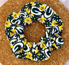 Load image into Gallery viewer, Packers Scrunchie
