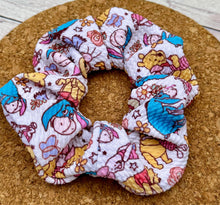 Load image into Gallery viewer, Bear and Friends Scrunchie
