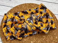 Load image into Gallery viewer, Bees Infant Knotted Bow Headwrap
