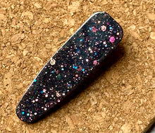 Load image into Gallery viewer, Midnight Duckbill Glitter Resin Clip
