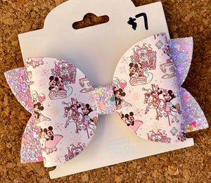 Castle Glitter Leatherette Bow