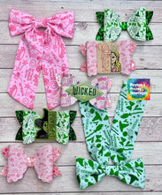 Load image into Gallery viewer, Green Wickedd Long Tails Fabric Bow
