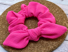 Load image into Gallery viewer, Dark Pink Bow Scrunchie
