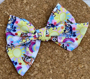 Dog Sisters Rainbow & Suns Short Tails Fabric Bow