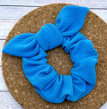 Load image into Gallery viewer, Blue Bow Scrunchie
