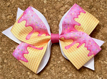 Load image into Gallery viewer, Ice Cream Cone Drip Pattern Bow
