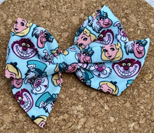 Load image into Gallery viewer, Wonderland Short Tails Fabric Bow
