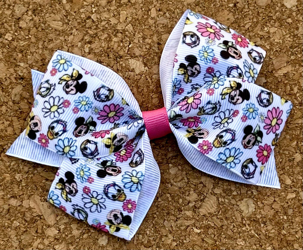 Minnie&Friends Pattern Bow
