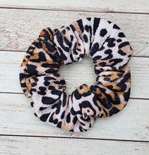 Load image into Gallery viewer, Cheetah Brown Scrunchies
