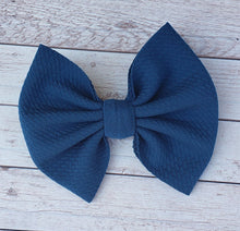 Load image into Gallery viewer, Teal Solid Fabric Bow
