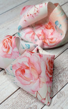 Load image into Gallery viewer, Spring Roses JUMBO bow
