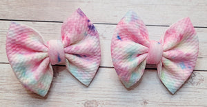 Pastel Tie Dye Piggies Fabric Bows