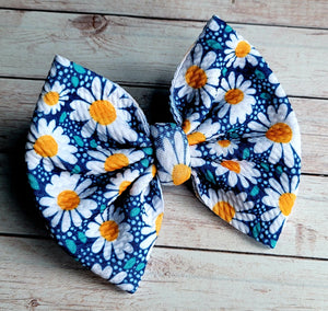 Field Of Daisies Fabric Bow