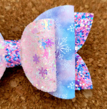 Load image into Gallery viewer, Winter Snowflakes Chunky Glitter Layered Leatherette Bow
