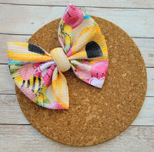 Load image into Gallery viewer, Honey Bees Fabric Bow
