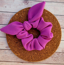 Load image into Gallery viewer, Neon Purple Bow Scrunchie
