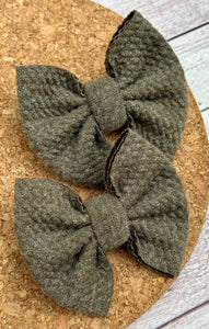 Sweater Weather Sage Piggies Fabric Bows