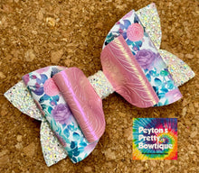 Load image into Gallery viewer, Iridescent Flowers Chunky Glitter Layered Leatherette Bow
