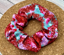 Load image into Gallery viewer, Valentine&#39;s Hearts Brushstrokes Scrunchie
